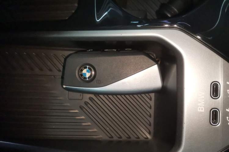 Used BMW 5 Series 2024 530Li Leading Model M Sport Package Vehicle Key