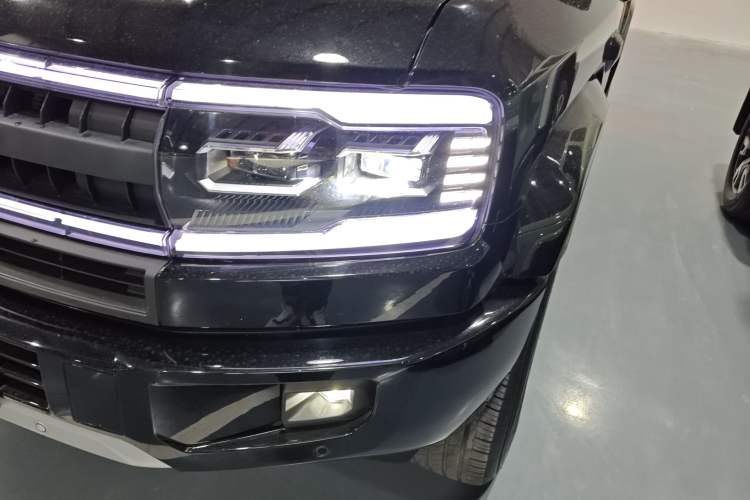 Used Formula Leopard 5 2025 TianShen Intelligent Driving Max Edition Left Front Headlight