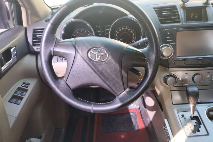 Used Toyota Highlander 2009 3.5L 4x4 7-Seater Elite Edition Steering Wheel