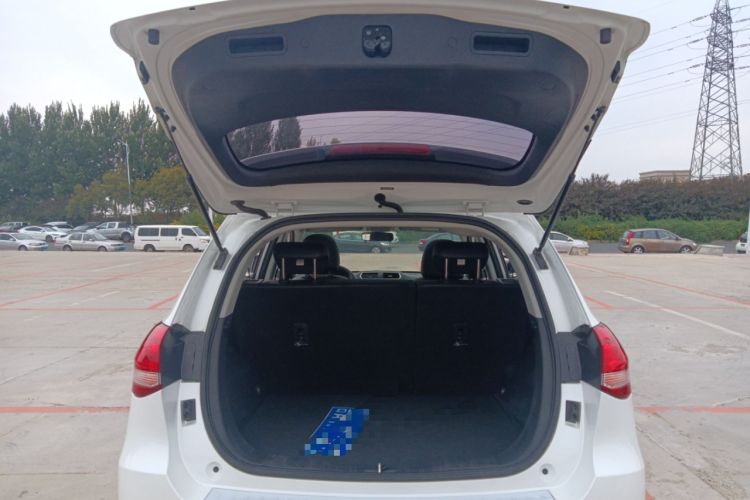 Used Haval H2 2018 Chuanxiang Edition Blue Badge 1.5T Dual-Clutch Two-Wheel Drive Fashionable Model