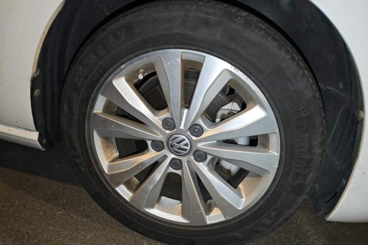 Used Volkswagen Golf Sportsvan 2016 230TSI Automatic Trend Edition
