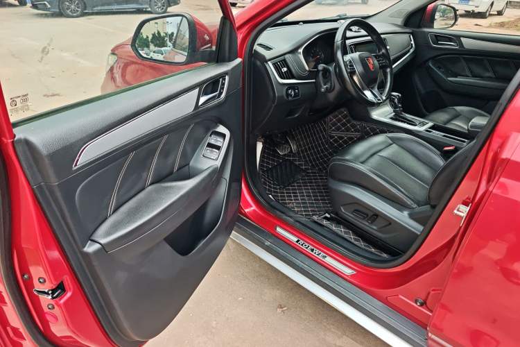 Used Roewe RX5 2016 20T Two-Wheel Drive Automatic Internet Smart Edition Driver Seat