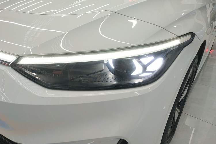 Used Volkswagen ID.7 VIZZION 2024 AIR model