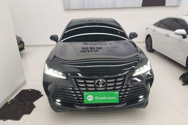 Used Toyota Avalon 2022 Dual-Engine 2.5L Luxury Edition
