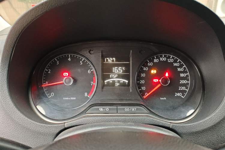 Used Volkswagen Polo 2014 1.4L Manual Fashion Edition