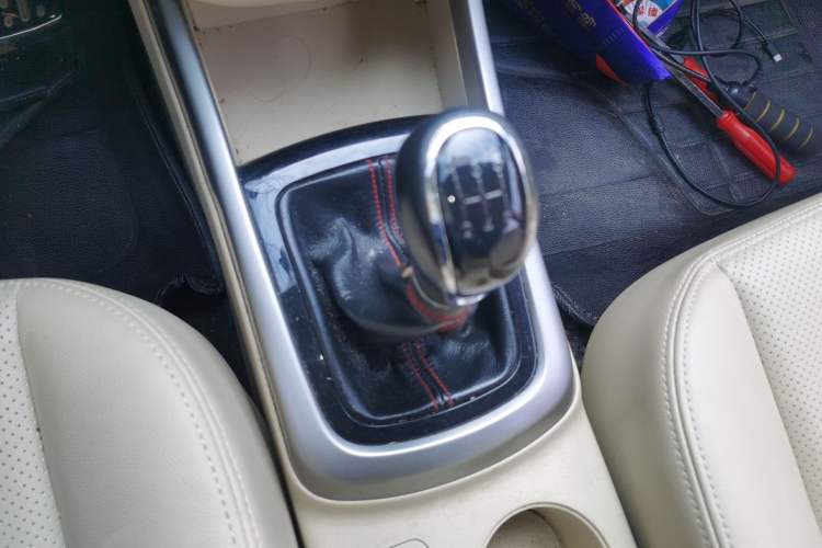 Used Changan Eado 2015 1.6L Manual Elite Model China IV Standard
