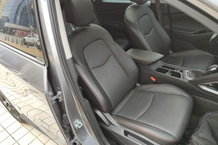 Used Chevrolet Orlando 2018 Redline 530T Automatic Enjoyment Edition (5+2 Model) – China V Standard