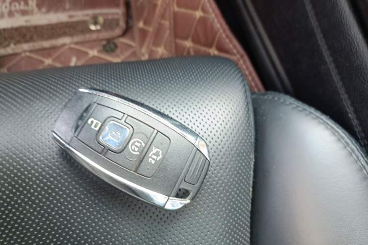 Used Lincoln Continental 2017 2.0T Two-Wheel-Drive Luxury Edition