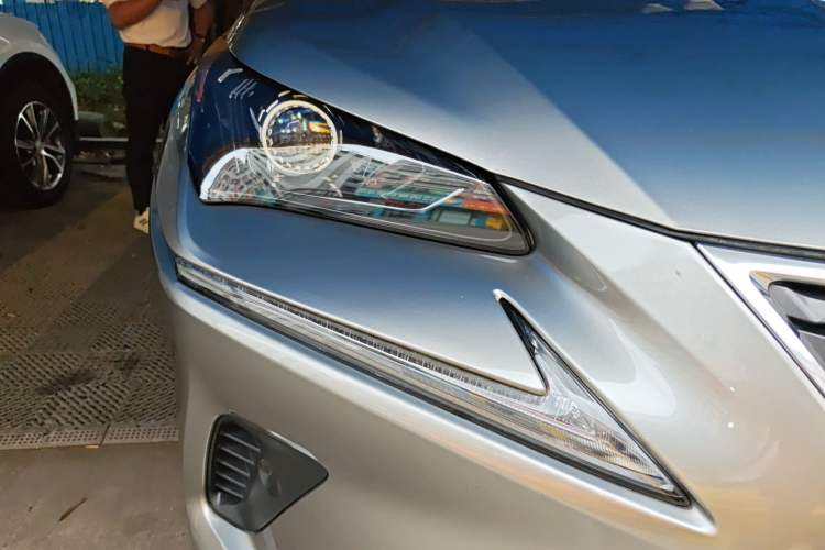 Used Lexus NX 2018 300 Front-Drive Freeline Edition