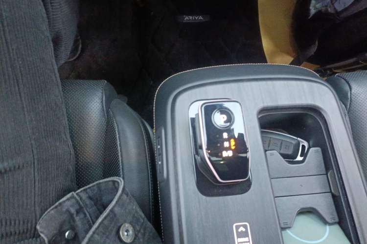 Used Nissan ARIYA 2022 Two-Wheel Drive Long Range Top-Tier Version