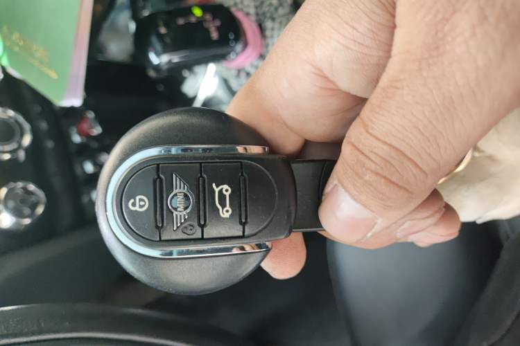 Used MINI 2019 1.5T COOPER Classic Edition
