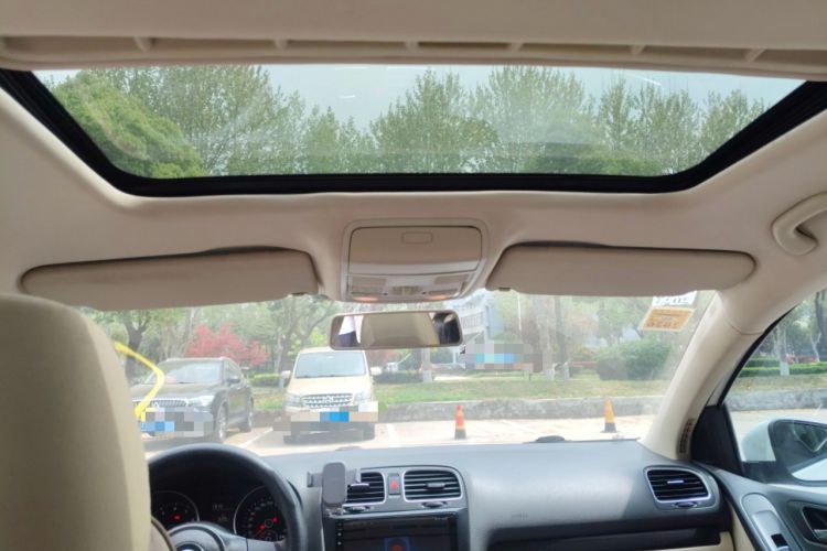 Used Volkswagen Golf 2012 1.6 Manual Comfort Edition
