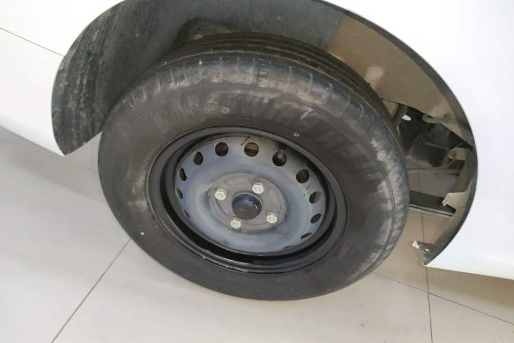 Used Wuling Hongguang New Energy 2024 All-Electric Model 300KM Practical Version