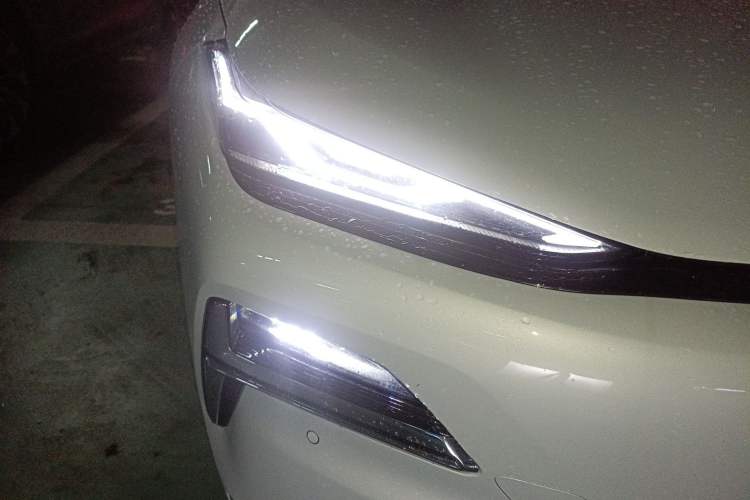 Used Geely Galaxy 8 2025 130km EM-i Flagship Edition