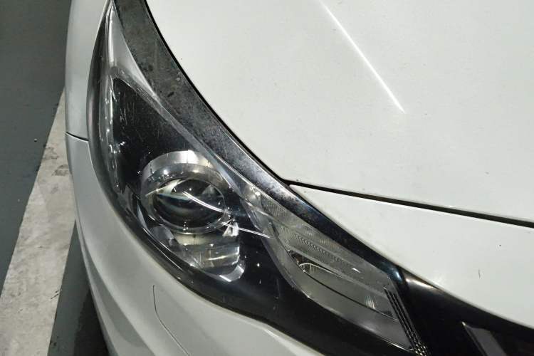 Used Chevrolet Malibu 2018 530T Automatic Luxury Edition Right Front Headlight