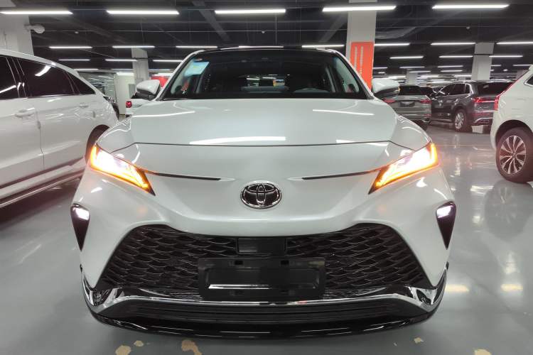 Used Toyota Venza 2023 2.0L CVT Two-Wheel Drive Prestige Version