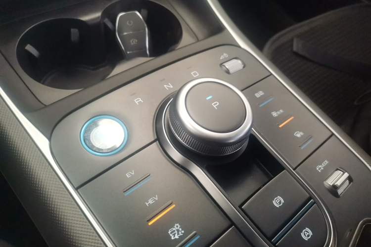 Used BYD Destroyer 05 2024 HONOR Edition DM-i 55KM Luxury Model
