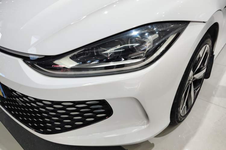 Used Volkswagen Lamando 2023 Lavida L 280TSI DSG Cool & Spicy Edition
