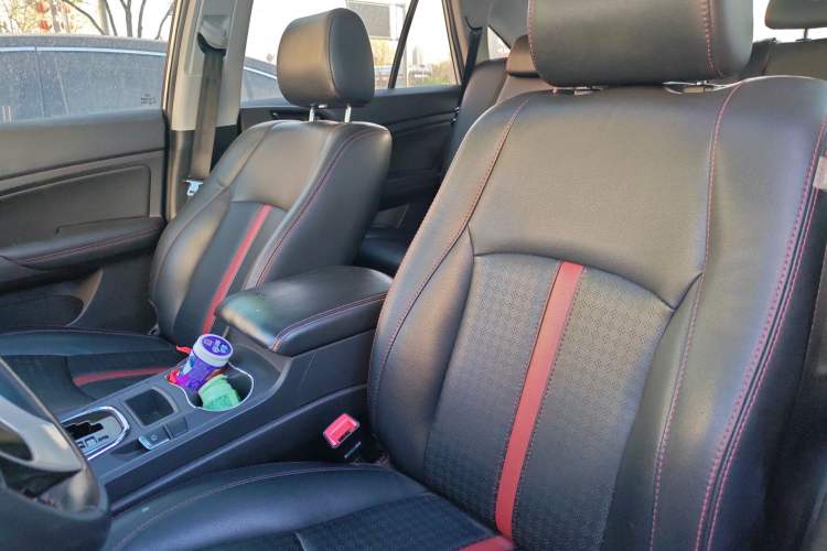 Used BYD S7 2015 2.0T Automatic Prestige Model