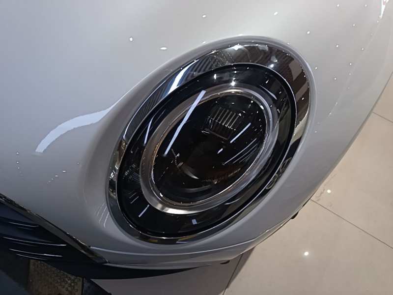 Used MINI Clubman 2023 Refresh 1.5T COOPER Connoisseur — 23