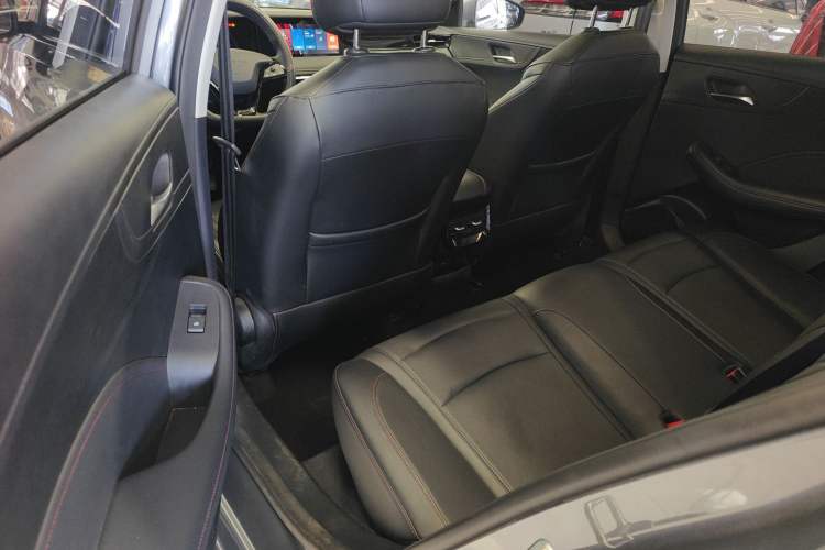 Used Roewe i5 2024 1.5L CVT Luxury Edition
