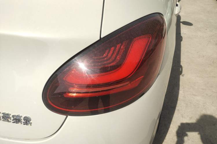 Used Wuling Bingo 2024 333 km Enjoyment Version Right Rear Taillight