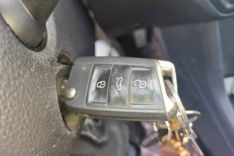 Used Volkswagen Lavida 2021 1.5L Automatic Comfort Edition Vehicle Key