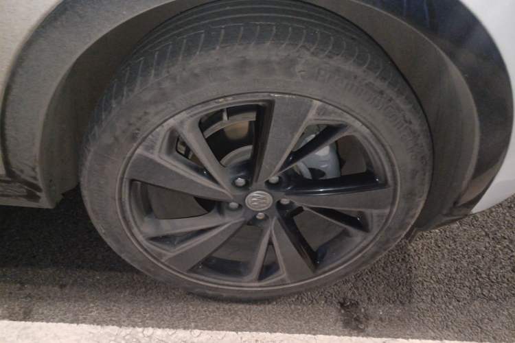 Used Buick Envision 2020 Encore GX S 652T Two-Wheel-Drive Limited-Edition S Sport Version