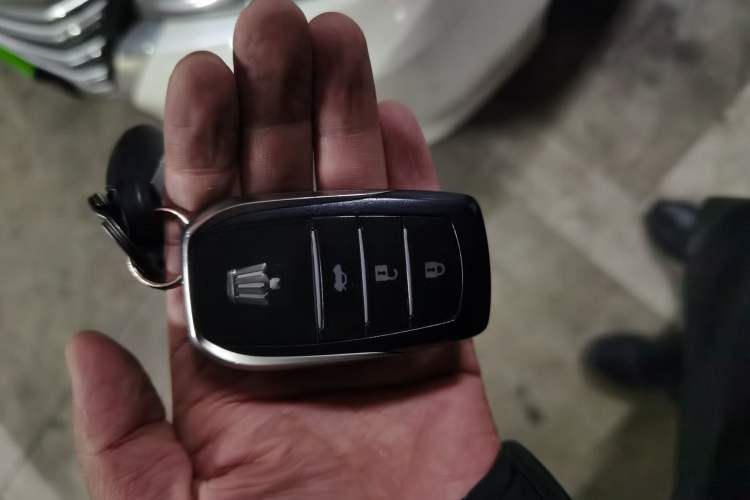 Used Toyota Crown 2015 2.0T Fashion Edition