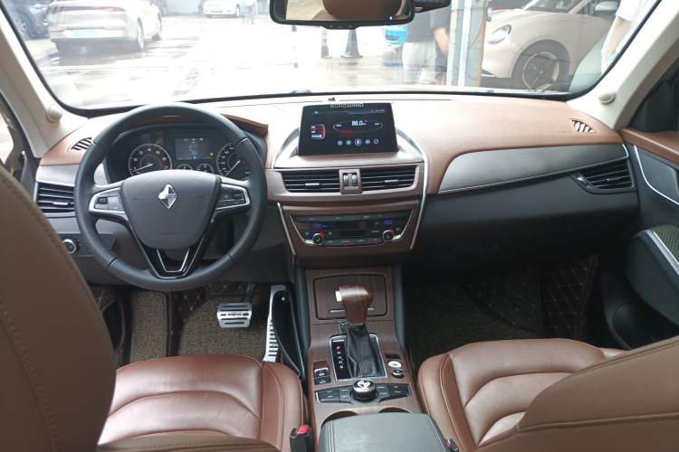 Used BORGWARD BX5 2017 25TGDI Automatic Two-Wheel Drive Smart Enjoyment Model