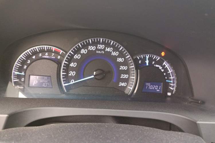 Used Toyota Camry 2015 2.0G Premier Edition
