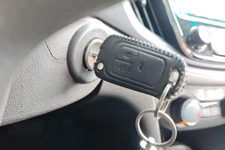 Used Chevrolet Monza 2022 Light Hybrid RS 330T Automatic Comfort Edition