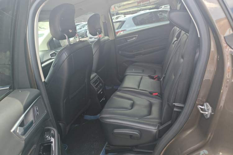 Used Ford Edge 2017 EcoBoost 245 Four-Wheel Drive Sporty 7-Seater Left Rear Seat