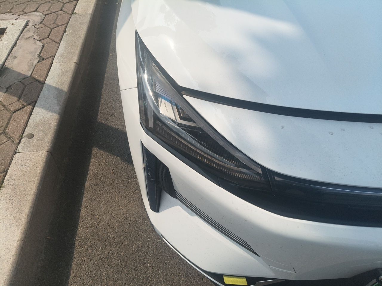 Geely Galaxy L6 2023 125km PLUS — снимка 7