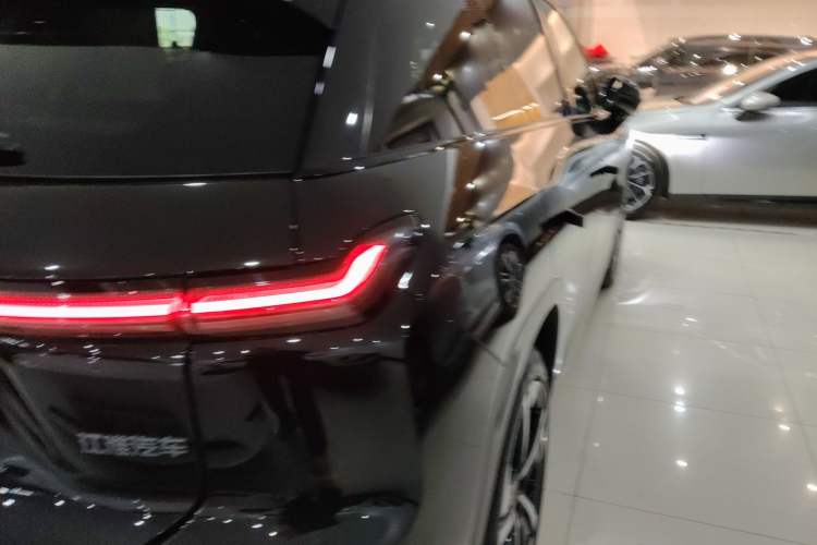 Used Nio ES7 2022 100 kWh
