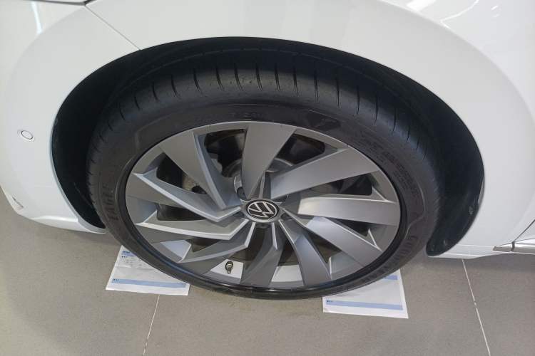 Used Volkswagen FAW-Volkswagen CC 2024 380TSI Striking Edition
