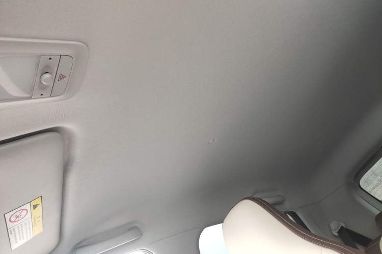 Used Wuling Bingo 2023 410 km Lingxi Deluxe Edition
