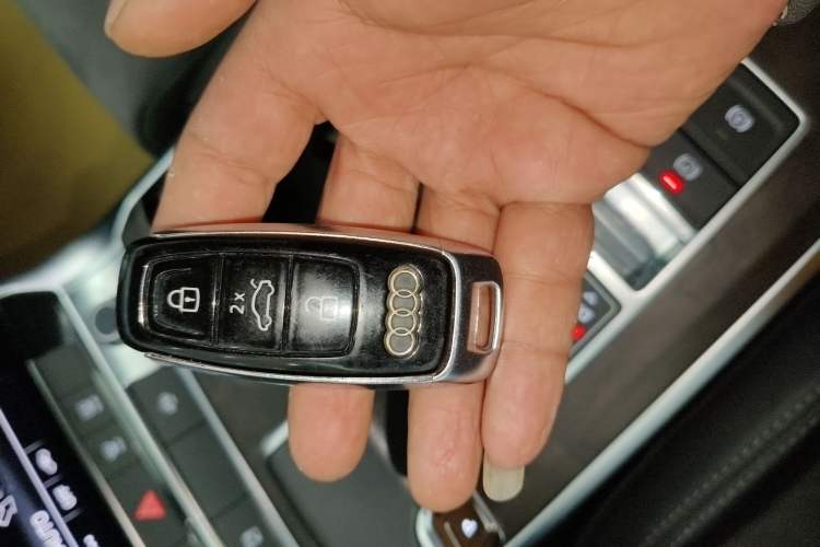 Used Audi A6L 2021 40 TFSI Luxury Dynamic Edition
