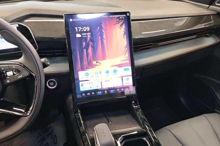 Used Geely Auto Emgrand X7 Sport 2024 1.5TD Smart Connect+