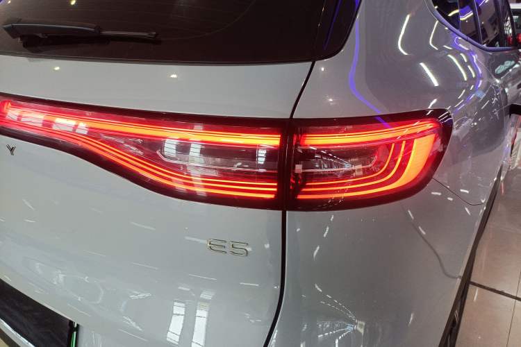 Used Geely Galaxy E5 2024 440km Exploration Version
