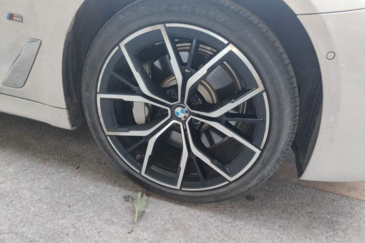 Used BMW 5 Series 2022 Restyled 530Li Luxury Edition M Sport Package