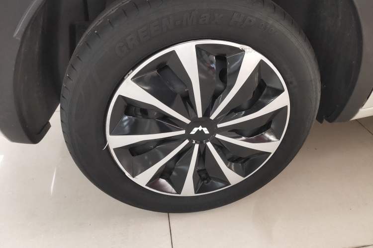 Used Wuling Bingo 2023 410 km Lingxi Deluxe Edition
