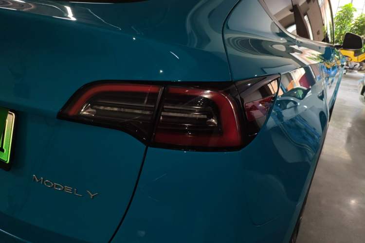 Used Tesla Model Y 2024 Rear-Wheel-Drive Version