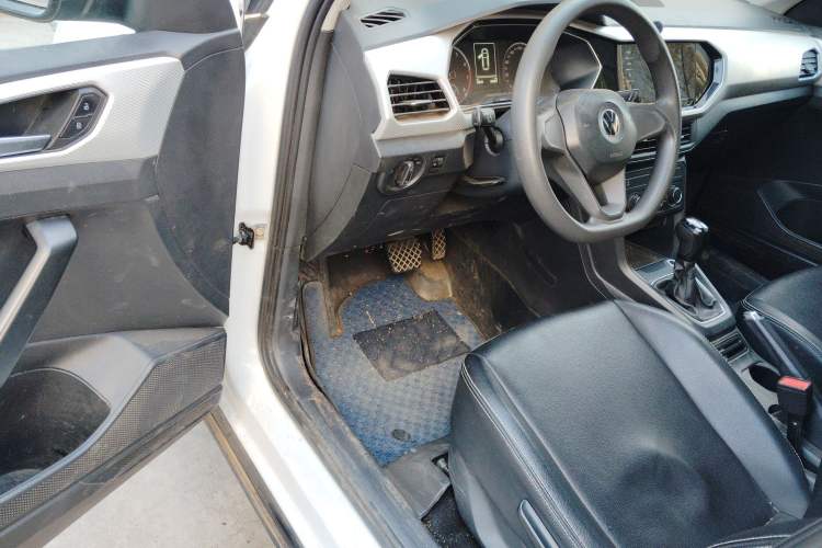 Used Volkswagen Tacqua 2021 1.5L Automatic Shangzhilian Edition Interior 3