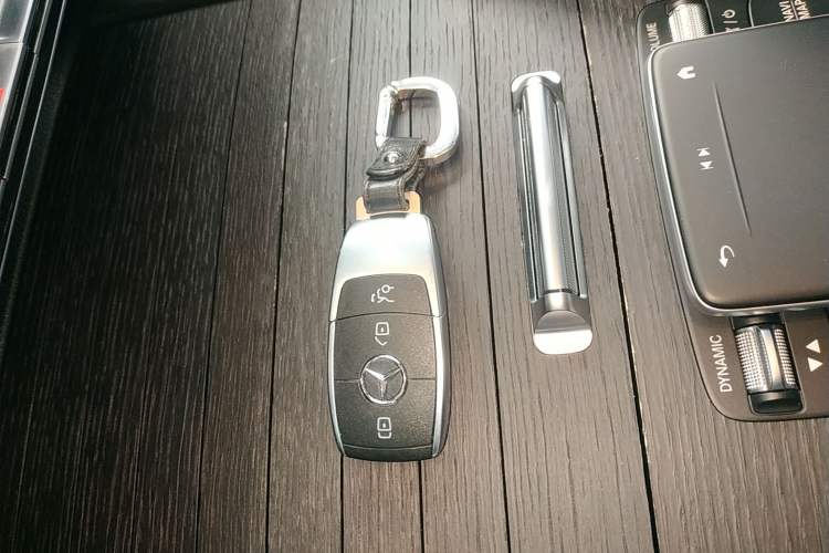 Used Mercedes-Benz GLE 2021 GLE 450 4MATIC Luxury Model
