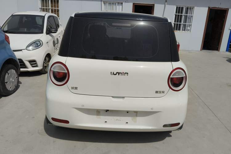 Used CHANGAN NEVO Lumin 2023 301km Honey Dew Edition Rear