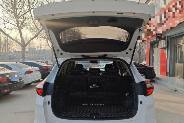 Used Hyundai Tucson 2020 280TGDi Two-Wheel-Drive GLS Fashion Edition China VI Standard
