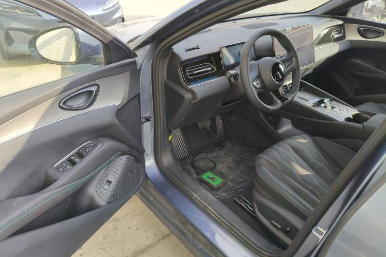 Used BYD Seal 06 New Energy 2024 DM-i 120KM Flagship Model Driver Seat