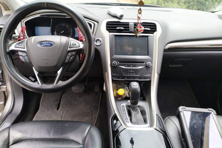 Used Ford Mondeo 2013 2.0L GTDi 200 Luxury Model