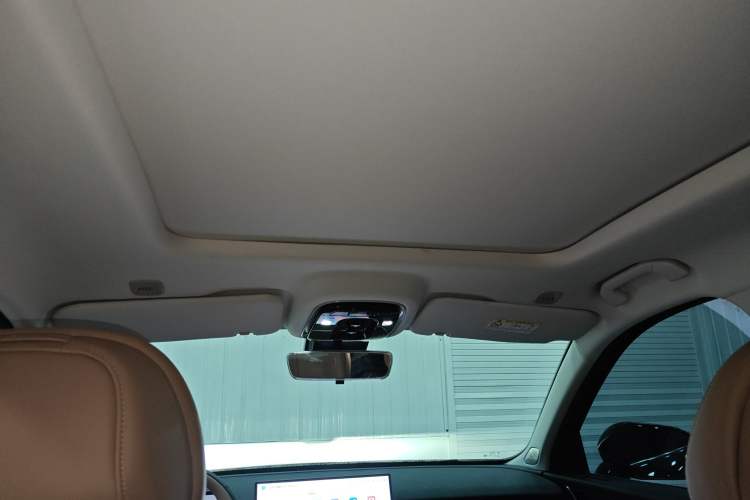 Used Chery Tiggo 8 L 2024 2.0T Two-Wheel Drive Comfort Edition 5 Seats